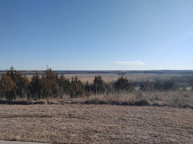 Walking trail - Image 1
