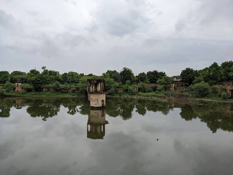 historical Danta Pond - Image 1
