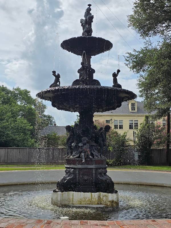 Natchez Memorial Park - Image 2
