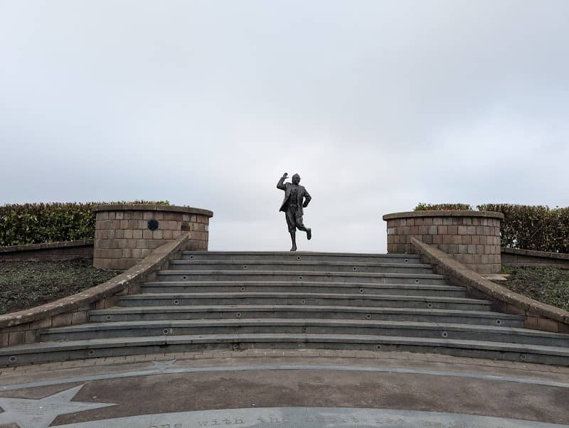 Morecambe promenade - Image 1