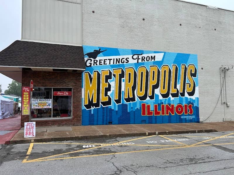 Greetings from Metropolis Mural - Image 2