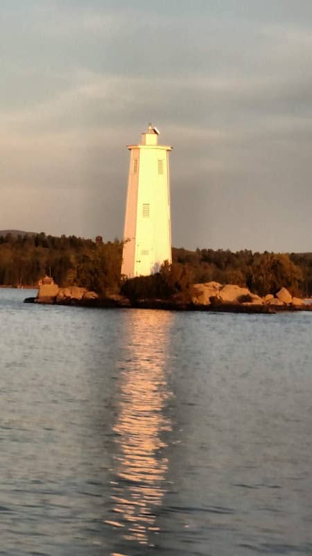 Loon Island Lighthouse - Image 2