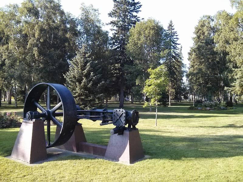 Connaught Hill Park - Image 1