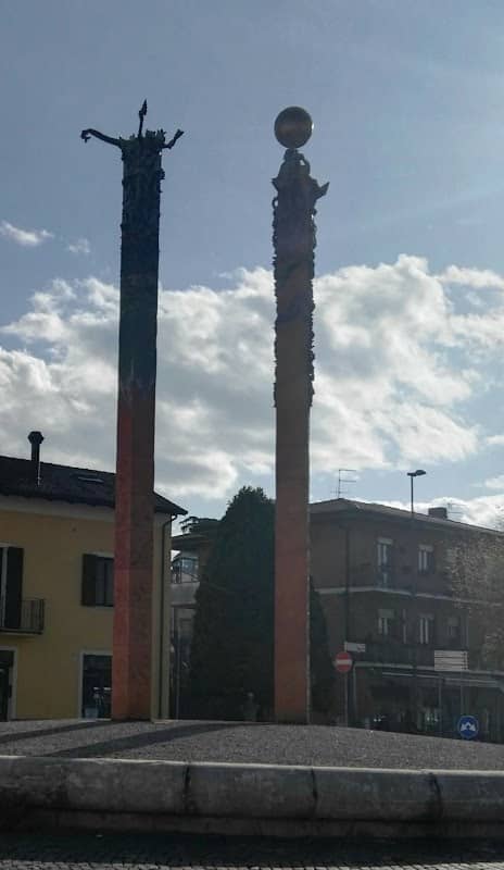 Due torri - Image 3