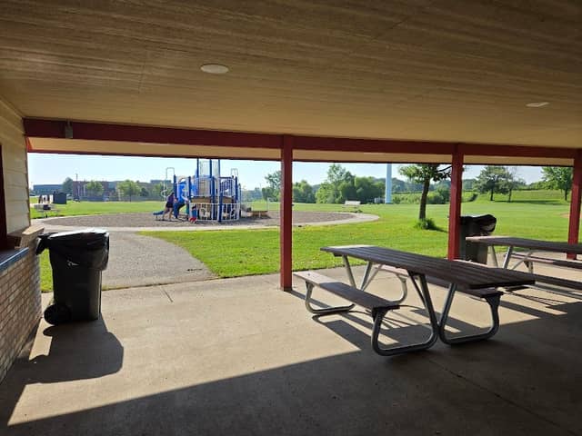 Pioneer Park Pavillion - Image 1