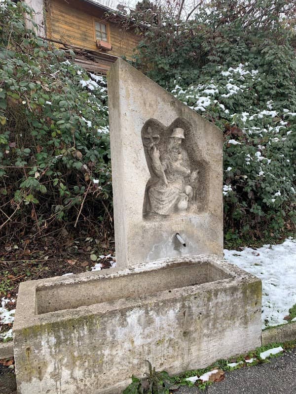 Hirtenbrunnen - Image 1