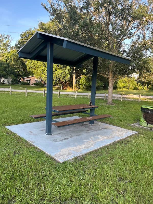 Magnolia Park - Image 1