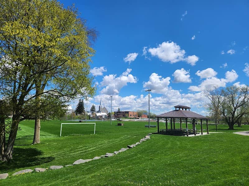 Alexandria Island Park - Image 1