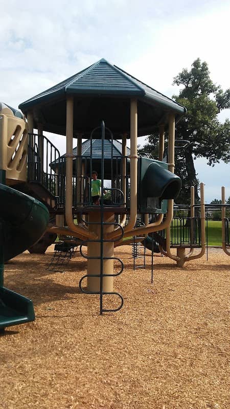 Shellabarger Park - Image 2