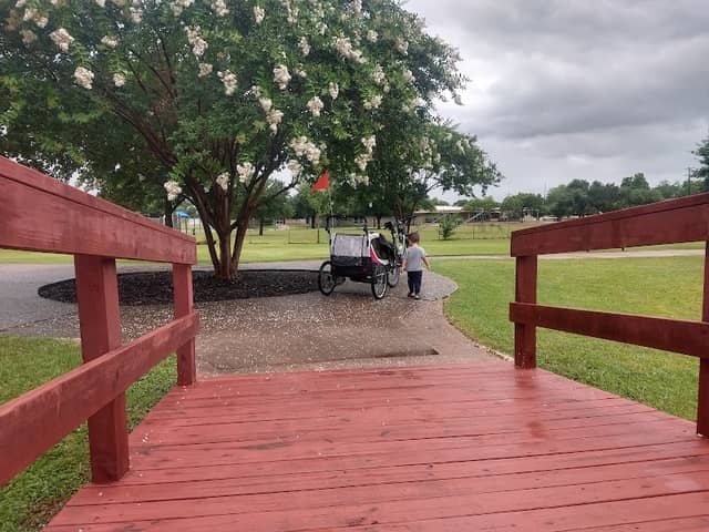 Hillside Park - Image 2