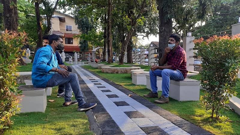 Pazhassiraja Park - Image 2