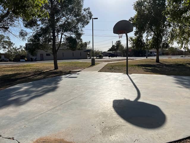 1st Avenue Park - Image 1