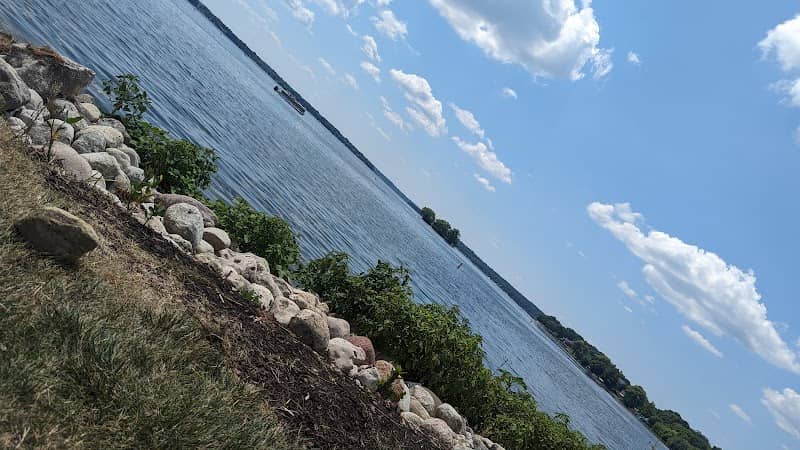 Pewaukee Lakeshore - Image 1
