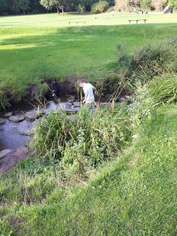 Willow Park - Image 2
