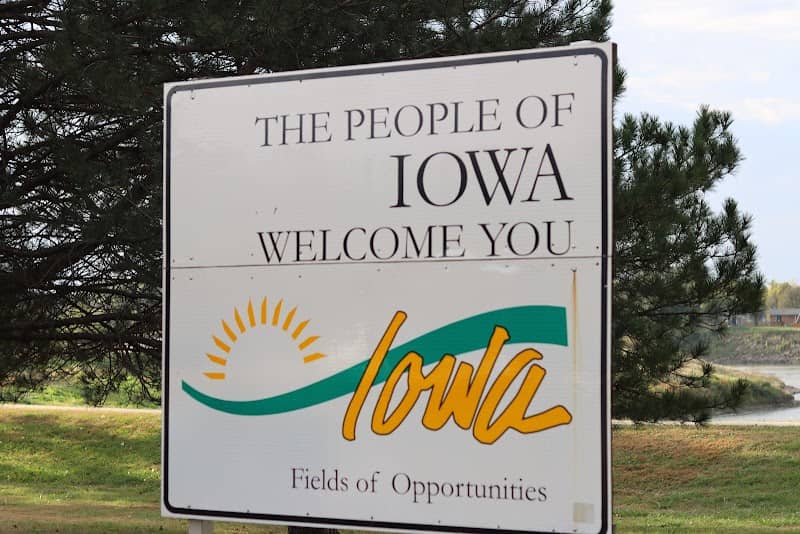 Iowa Welcome Center - Image 2
