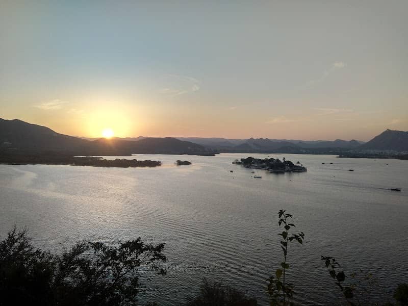 Pichola sunset point - Image 1