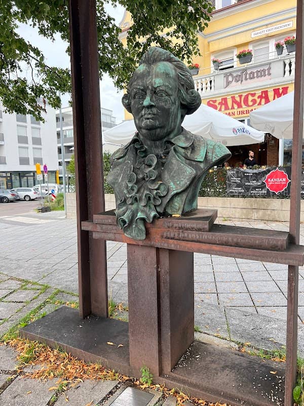 Schubart Büste - Image 1