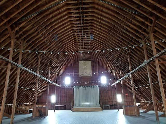Cooper Barn - Image 2