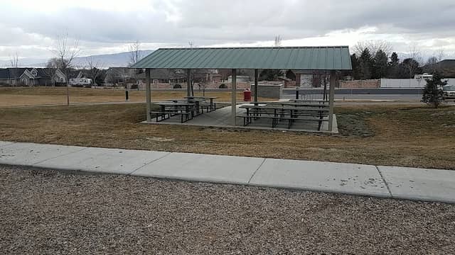 Fryer Park - Image 2