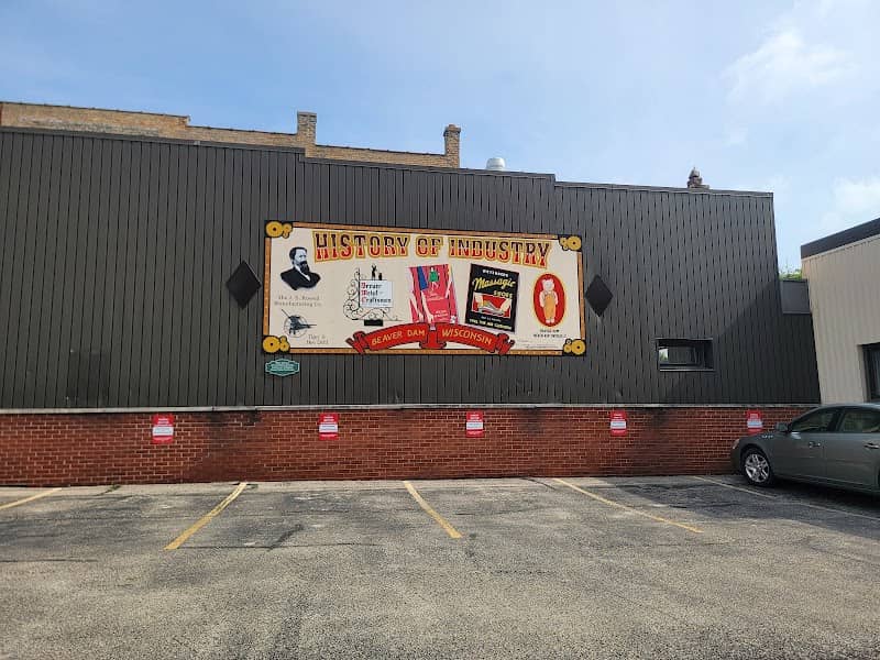 Walldog Mural #11: History of Industry - Image 1