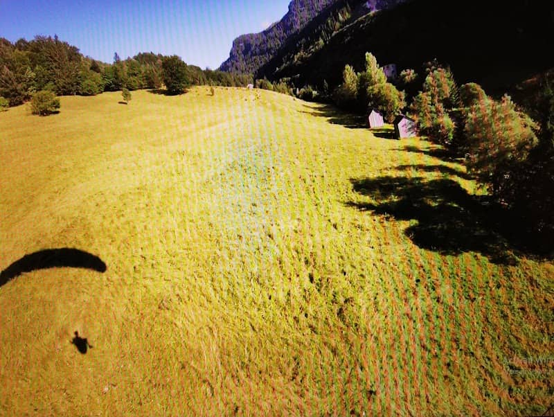 Landing zone - Parapantă - Image 1