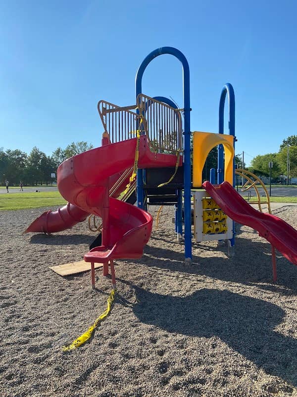 Veterans Park - Image 2