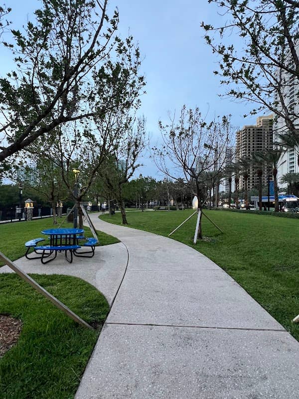 Intracoastal Park South - Image 2