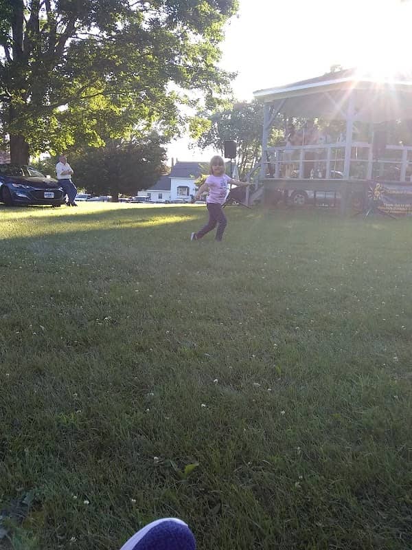 Hathorn Park - Image 1