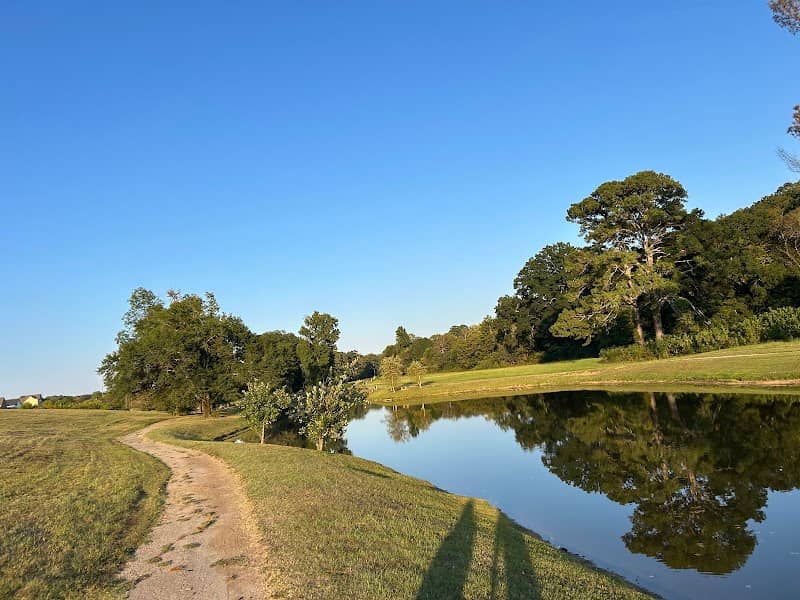 Chace Lake Park - Image 1