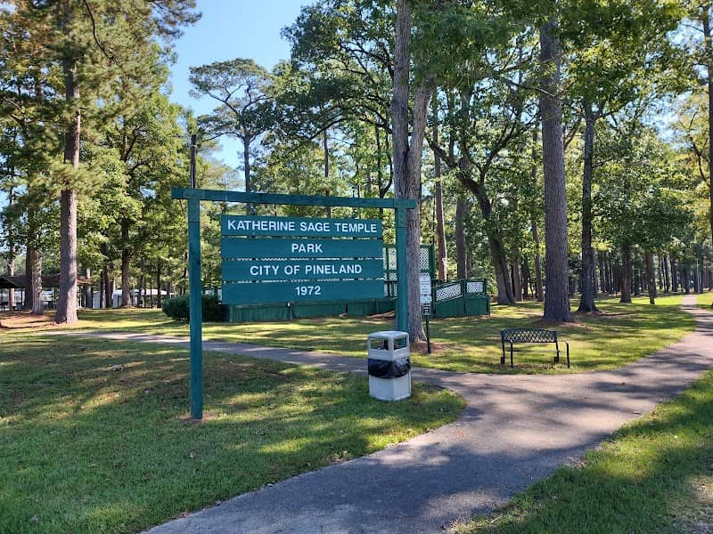 Pineland Park - Image 1
