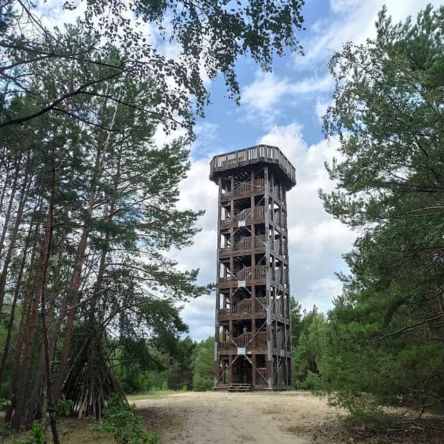 Aussichtsturm auf dem Löwendorfer Berg - Image 1