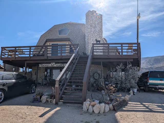 Desert Art Studio - Image 1