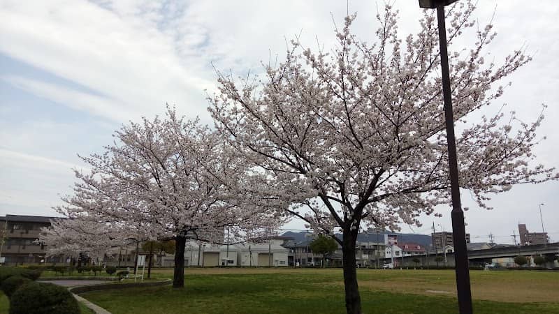 Ishisaku Park - Image 1