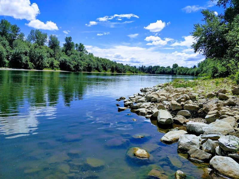 North Riverside Park - Image 1
