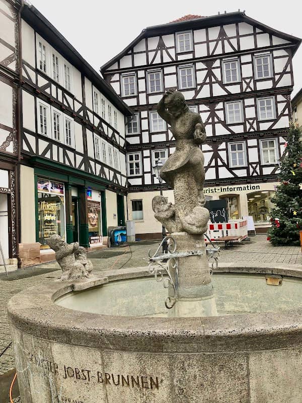 Schuster-Jobst-Brunnen - Image 1