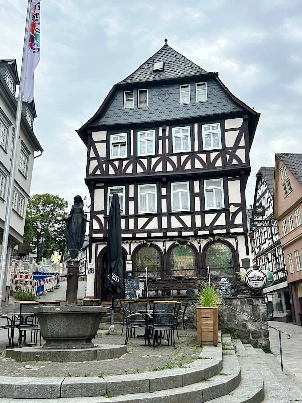 Eisenmarkt Brunnen - Image 2