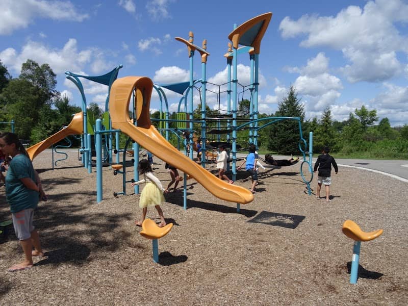 Innisfil Beach Park - Image 1