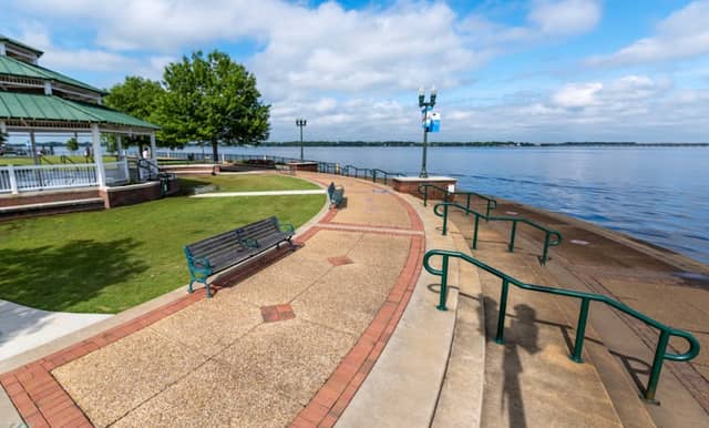 Downtown New Bern - Image 2