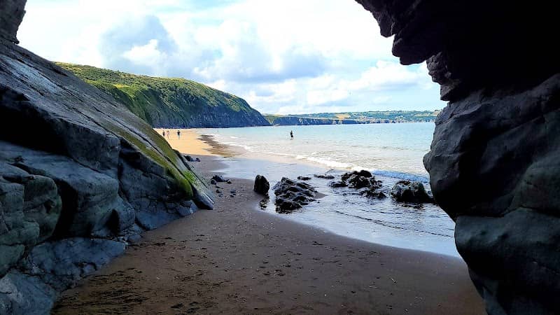 Penbryn Beach - Image 1