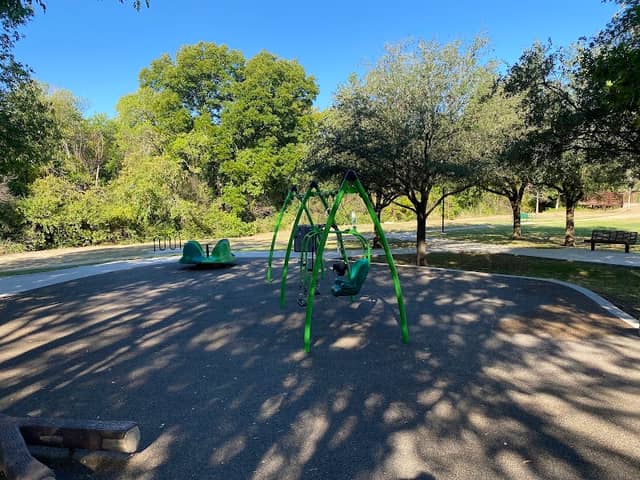 Waters Edge Park - Image 2