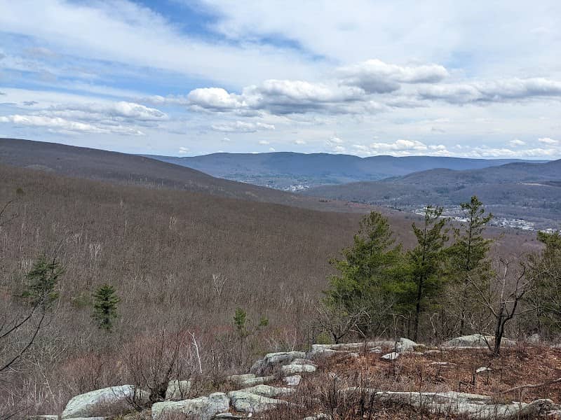 Pine Cobble Trailhead - Image 1