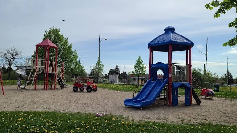 Legion Parkette - Image 1
