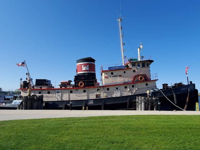 Tug Ludington - Image 1