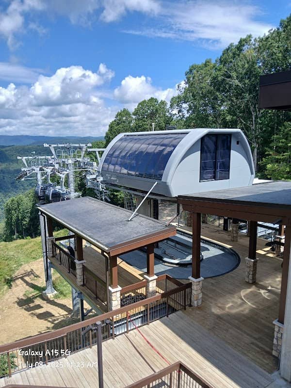 Canyon Rim Center - Image 2
