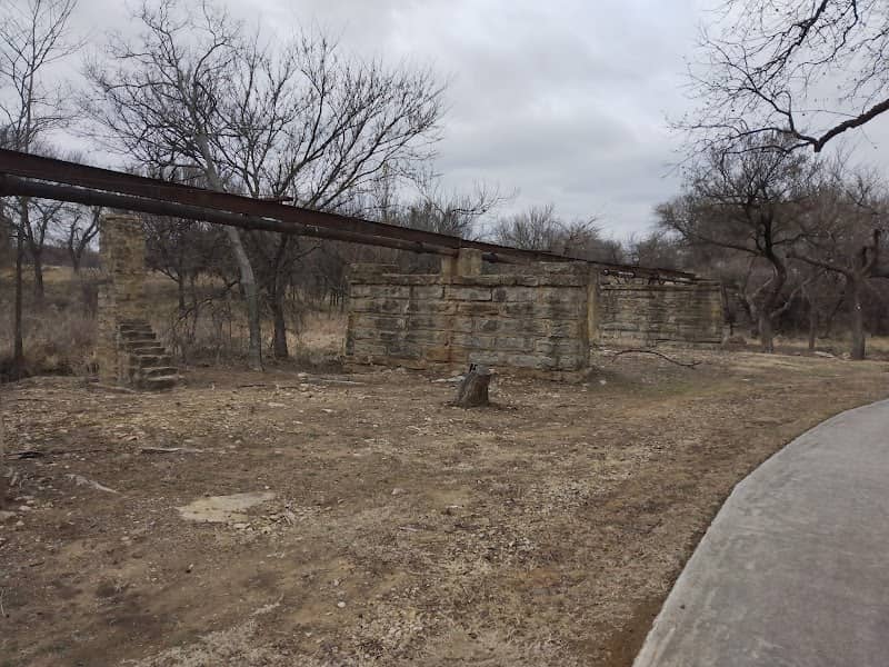 Sewell Park - Image 1