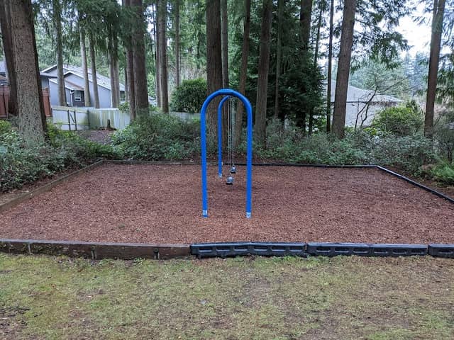 Huckleberry Park - Image 2