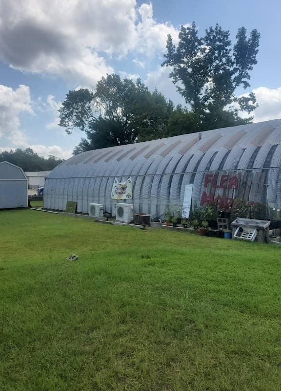 Lagniappe Treasures Flea Market - Image 1