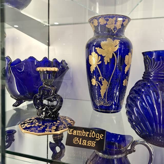 National Museum of Cambridge Glass - Image 1
