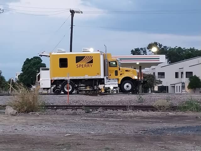 BNSF Passing Siding - Image 2