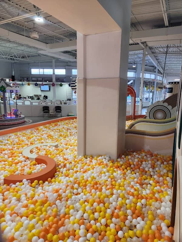 HappyKids Indoor Playground - Image 1